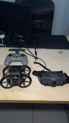 Drone Avata 1 + 4 baterias + controle FPV + Óculos Google