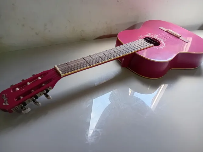Vendo violão