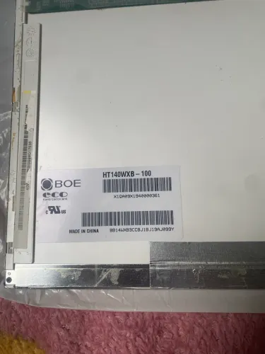 Tela LCD 14 polegadas 40 pinos semi nova