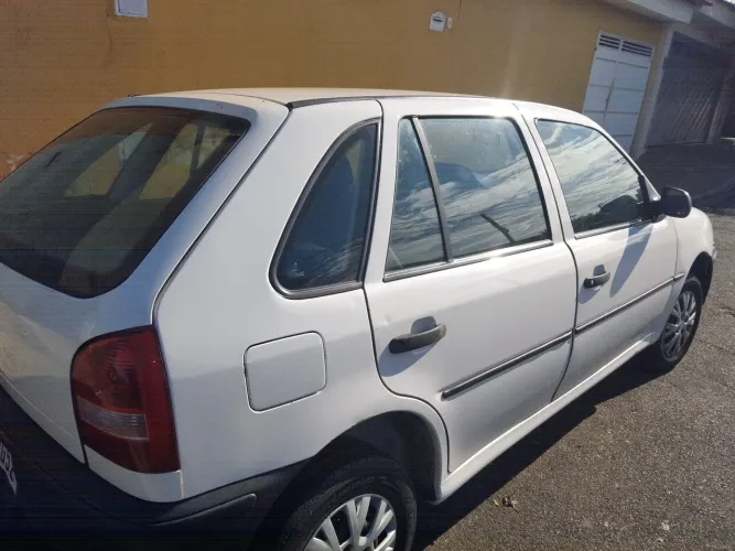 Volkswagen Gol 1.0 Plus 8V 4P (álcool) 2003