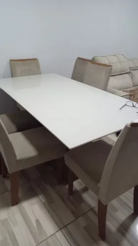 Mesa de 6 cadeiras venda ou troca!! Em perfeito estado