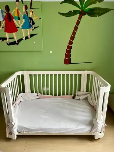 Berço Evolutivo Quater 3 em 1 + Colchão e Acessórios