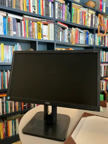 Monitor AOC 20 Polegadas