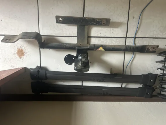 Engate + Rack de teto Strada 