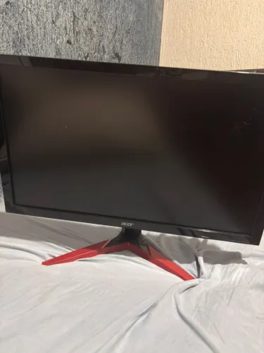 Monitor Acer 23.8, 165Hz, 0.5ms - preto/vermelho