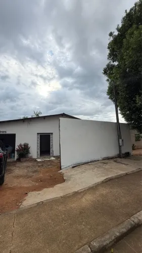 Vende-se casa em alto alegre 