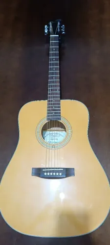 Violão moris folk