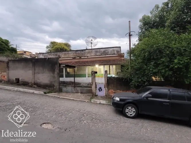 Casa para Venda em Quatis / RJ no bairro Centro