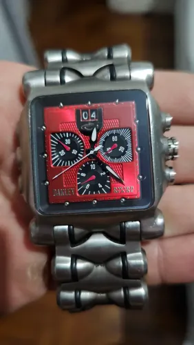 Relógio minute machine red segunda geração bracelete