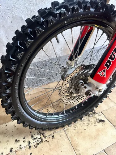 CRF250R moto de cuido vendo ou troco por 250F