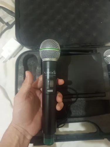 Vendo microfone sem fio em ótimo estado sem defeito