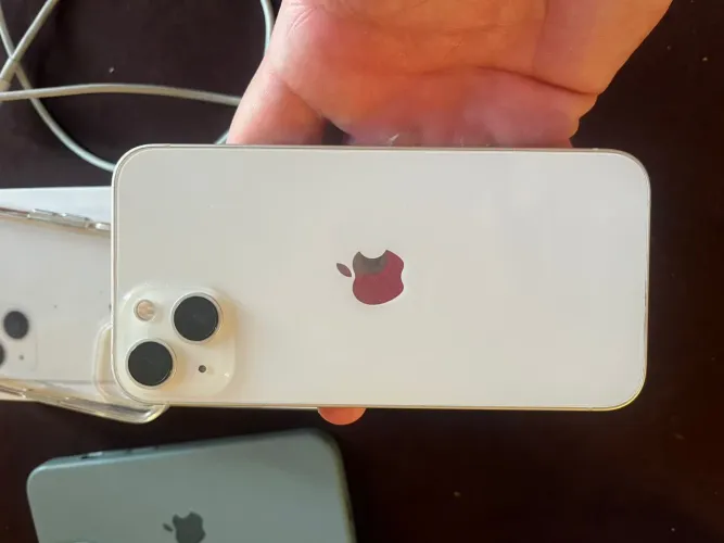 iPhone 13 128gb impecável completo