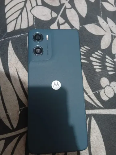 Celular moto g06