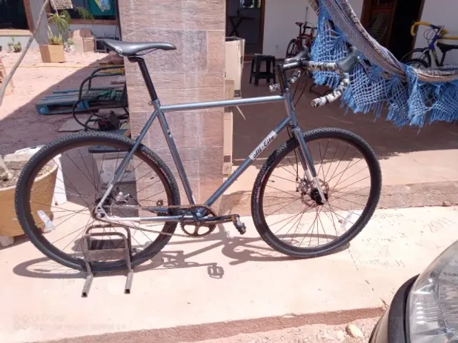 Bicicleta Gravel ALL CITY  tamanho 56, quadro em cromoly, SURLY , SALSA única no Brasil