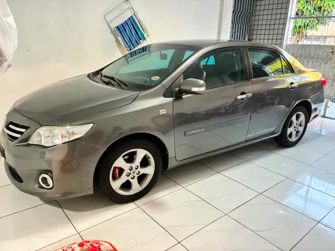 Toyota Corolla XEI 2.0 Flex 16V Aut. 2014