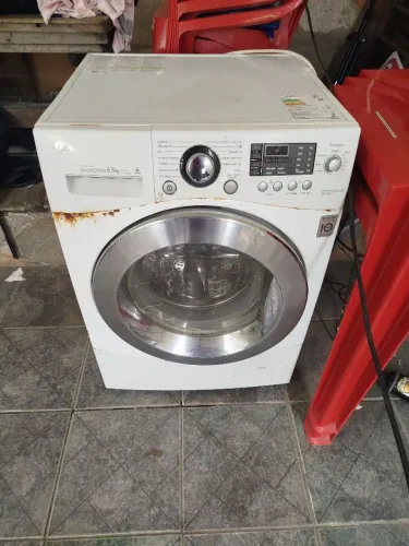 Vendo Lava e Seca LG 8.5kg Inverter