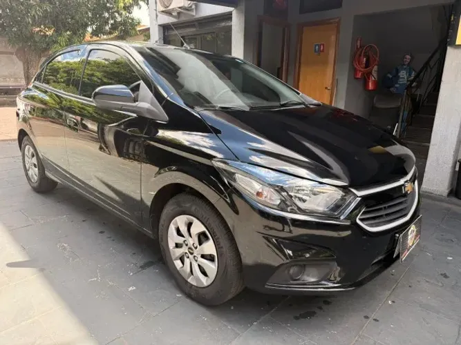 Chevrolet Onix Hatch LT 1.0 8V Flex Mec. 4P 2018