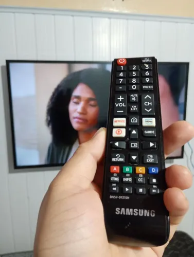Vendo smart tv 43 polegadas