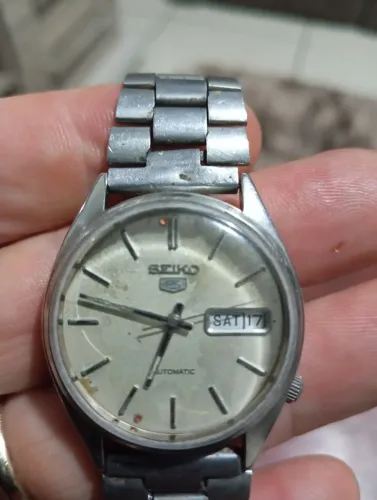 Relógio Seiko Automático Masculino, funcionando.