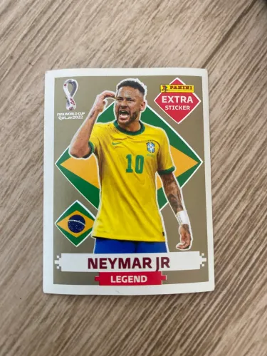 Figurinha Neymar legend ouro 2022