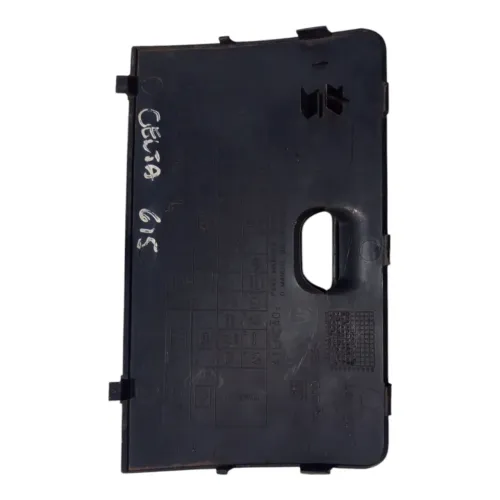 Tampa Caixa Fusivel Gm Chevrolet Celta 2001 2002 2003 A 2006