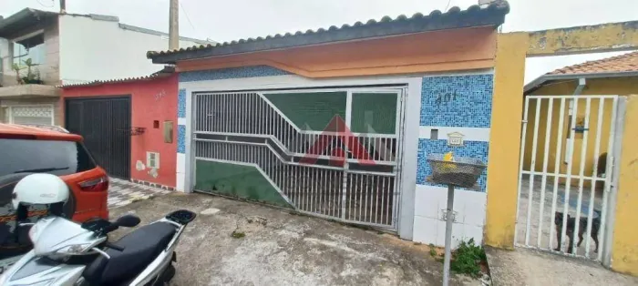 Sobrado com 3 dormitórios à venda, 238 m² por R$ 500.000,00 - Jardim Leblon - Suzano/SP