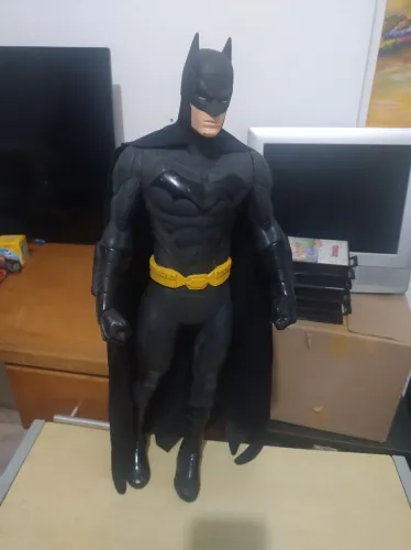 Boneco Gigante Do Batman 50 Cm Usado .