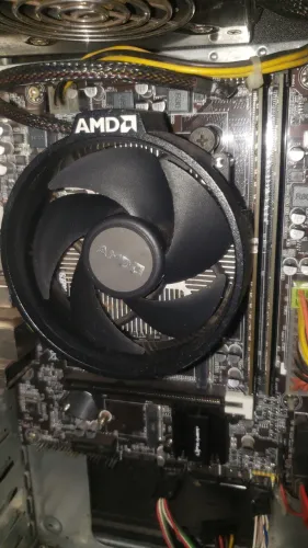 Kit game AMD ryzen 5 3400G veja 11 vídeo intregado +12gb de ram