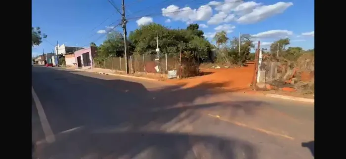 Oportunidade incrível: imóvel de 6.000m² à venda no Setor Parque Tremendão em Goiânia - GO