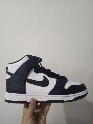 Tenis Nike, preto/branco, tamanho 40, FRETE GRÁTIS