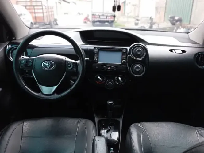 Toyota Etios Platinum Sed. 1.5 Flex 16V 4P Aut. 2018