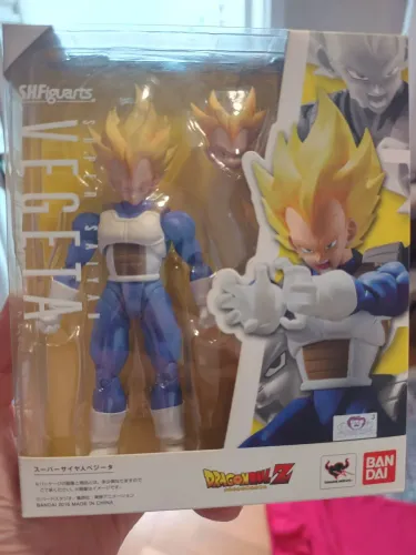 Vegeta Super Saiyajin - S.h. Figuarts - Bandai