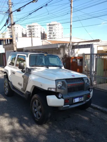 Troller T-4 4X4 3.2 20V TDI Cap. Rígida Diesel 2017