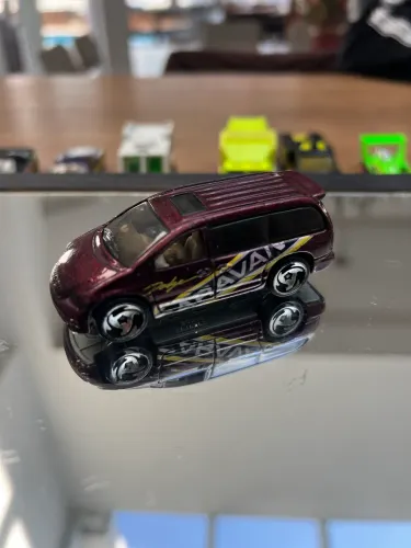 Hot Wheels Antigo Dodge Caravan Coleção