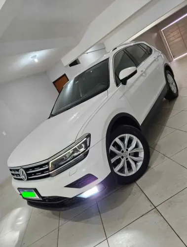 Volkswagen Tiguan Allspac Comf 250 TSI 1.4 Flex 2019