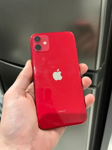 IPHONE 11 - 64GB