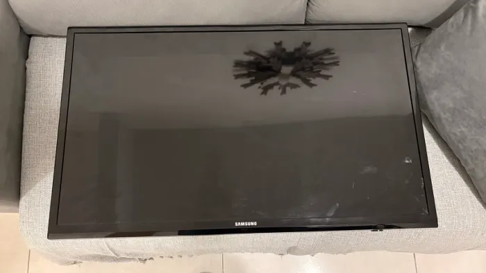 VENDO TV 32P SAMSUNG (RETIRAR PEÇA)