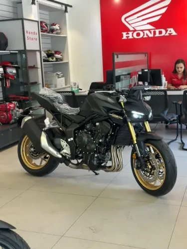 Honda CB 1000 Hornet 2027