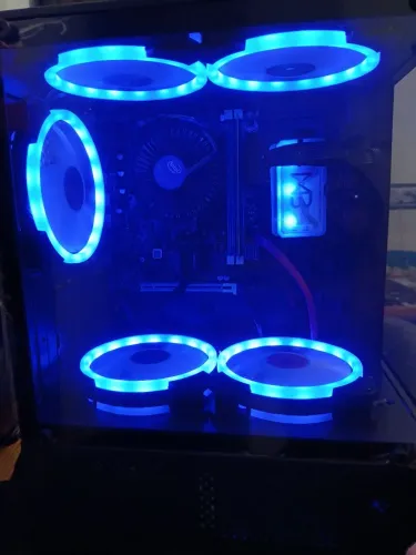 CPU Nova + Fonte 500w Real + 8gb RAM + SSD 128gb + 5 Coolers ARG c/ contrl. remoto + Win10