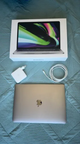 Macbook Pro M1 512Gb SSD 8Gb RAM Space Grey