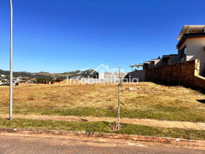 Terreno à venda condomínio Itaporã - Atibaia - 825,74m²