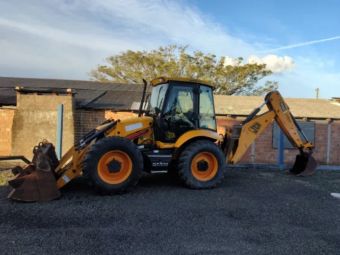 Retro JCB 4CX