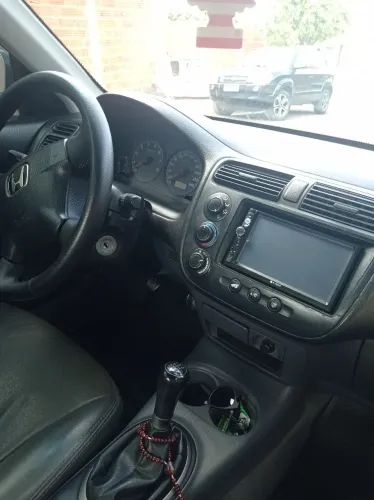 Honda Civic Sedan LX 1.7 16V 115cv Mec. 4P 2004