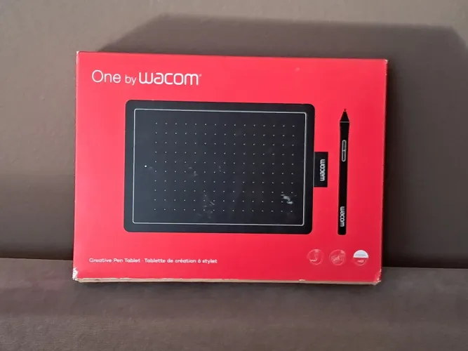 One by Wacom CTL-472 - Mesa Digitalizadora