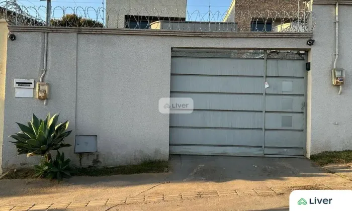 Casa com 3 Quartos com Suite e Ar Condicionado Para Aluguel| Candido de Morais | Aparecida