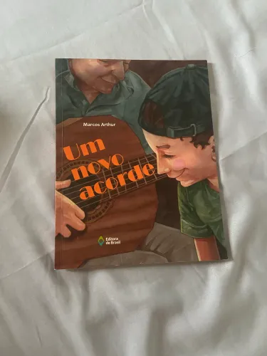 Livro Um novo acorde