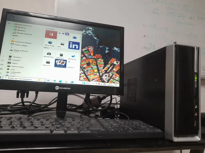 Mini PC ATOM Wi-Fi  (Somente a CPU)