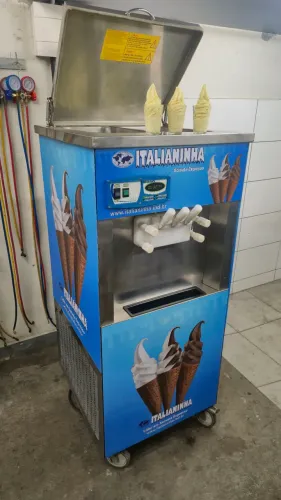Máquina de sorvete Italianinha