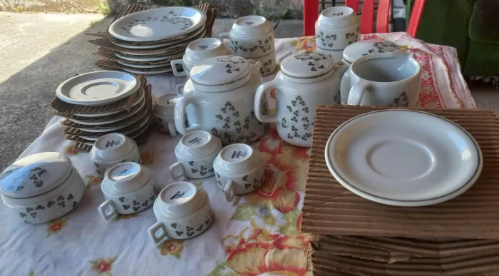 Conjunto Porcelana Schimidt Chá e Café