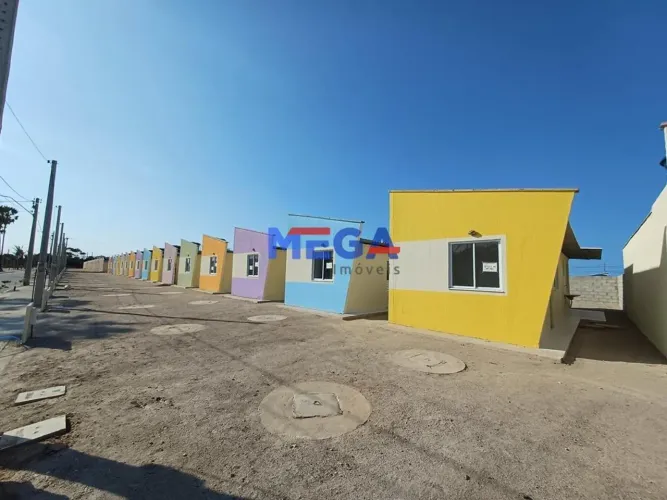 Casa com 2 quartos no bairro Caracanga em Itaitinga, CE